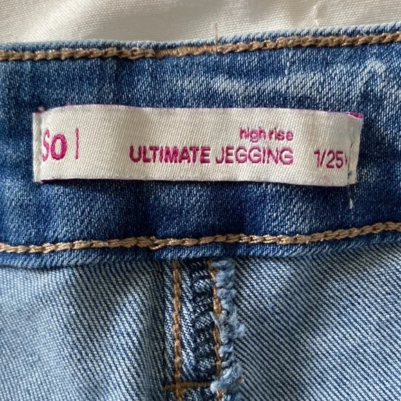SO High-rise Ultimate Jegging size 1/25W - Picture 10 of 11